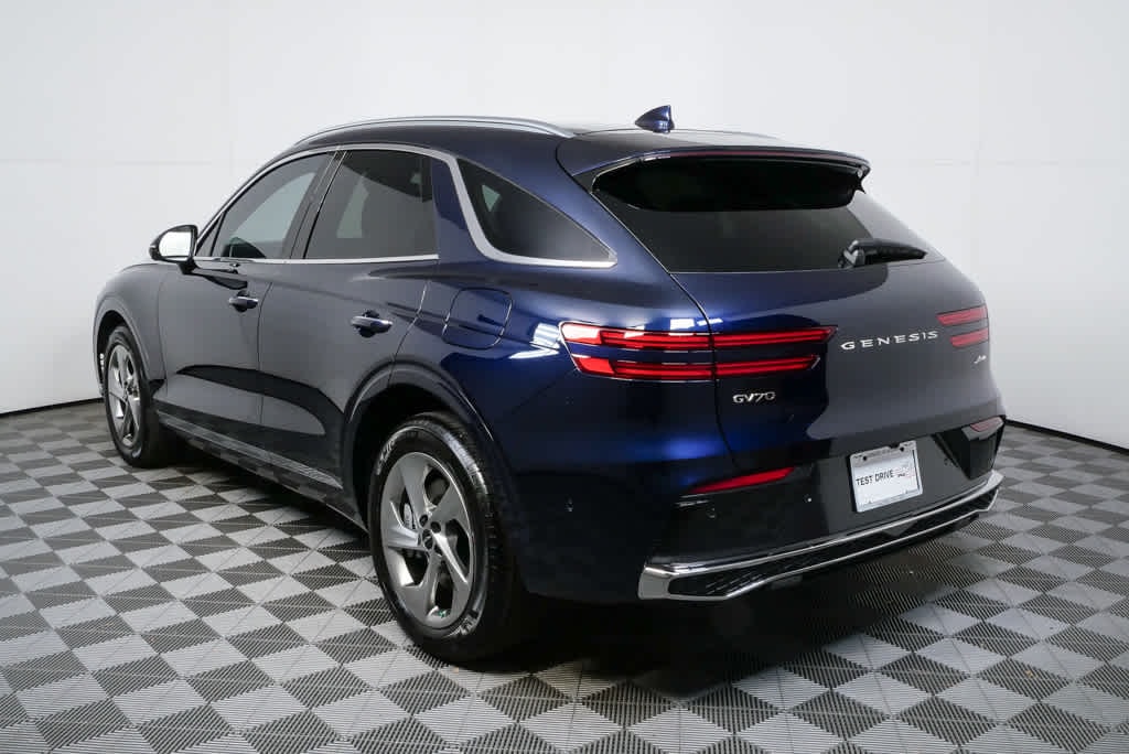 New 2026 Genesis GV70 SUV