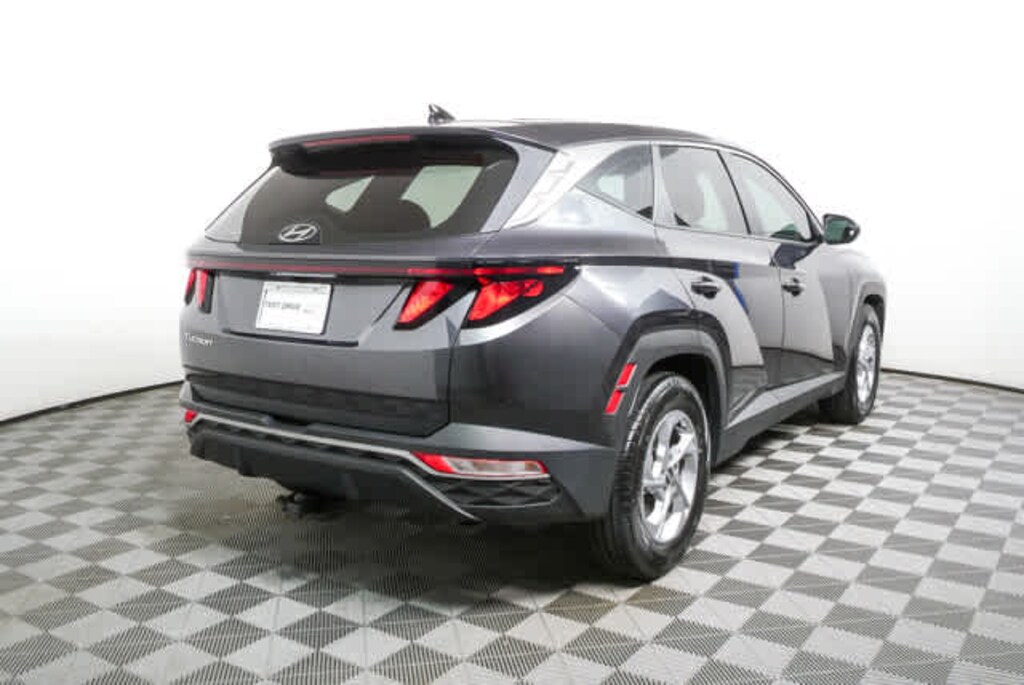 Used 2024 Hyundai Tucson SE FWD