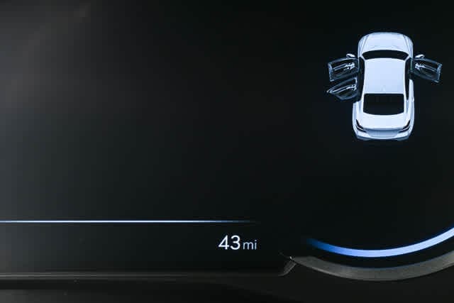 2025 GENESIS G70 Sport Advanced - Photo 7