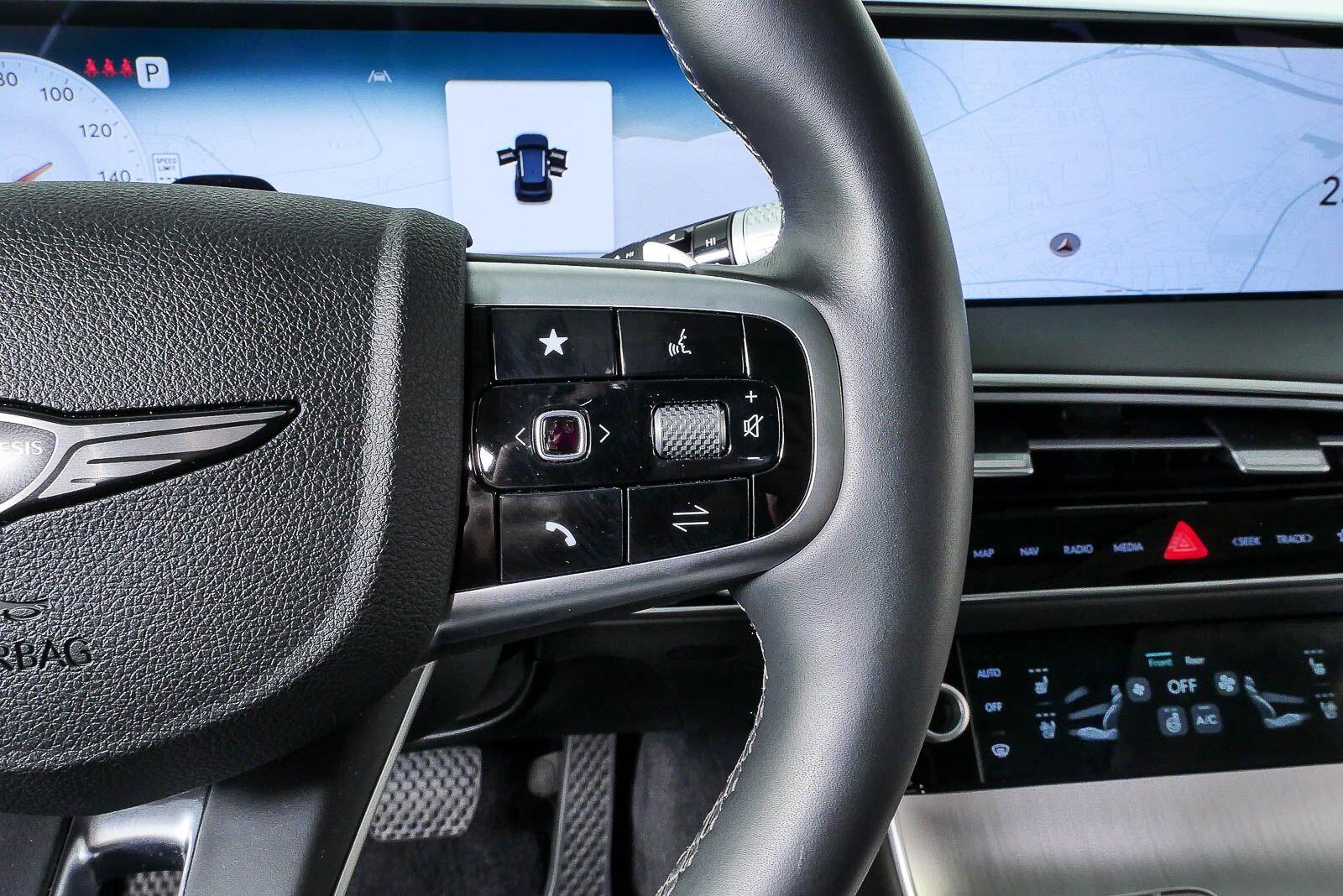2026 GENESIS GV70 Advanced - Photo 11