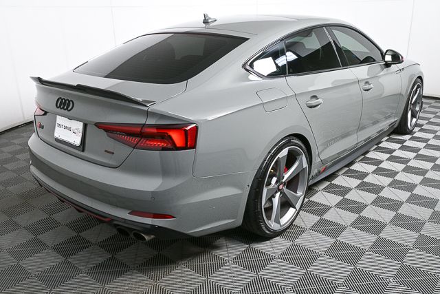 2019 Audi S5 Prestige photo 2