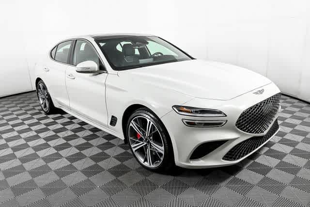 2025 GENESIS G70 Standard's photo