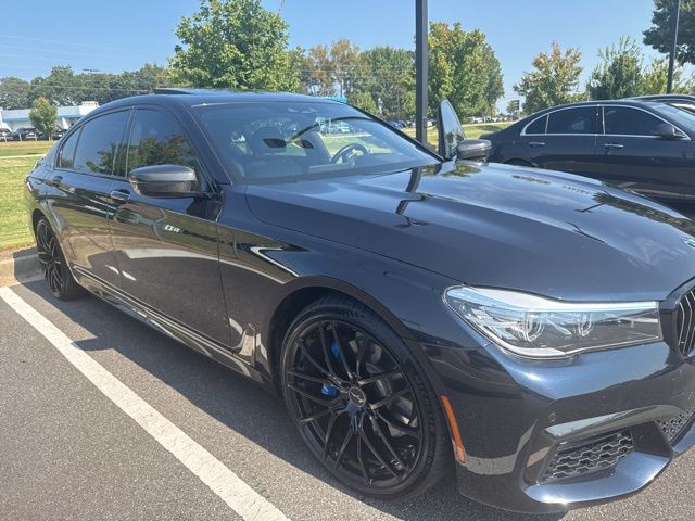 2019 Bmw 740i Sedan photo 3