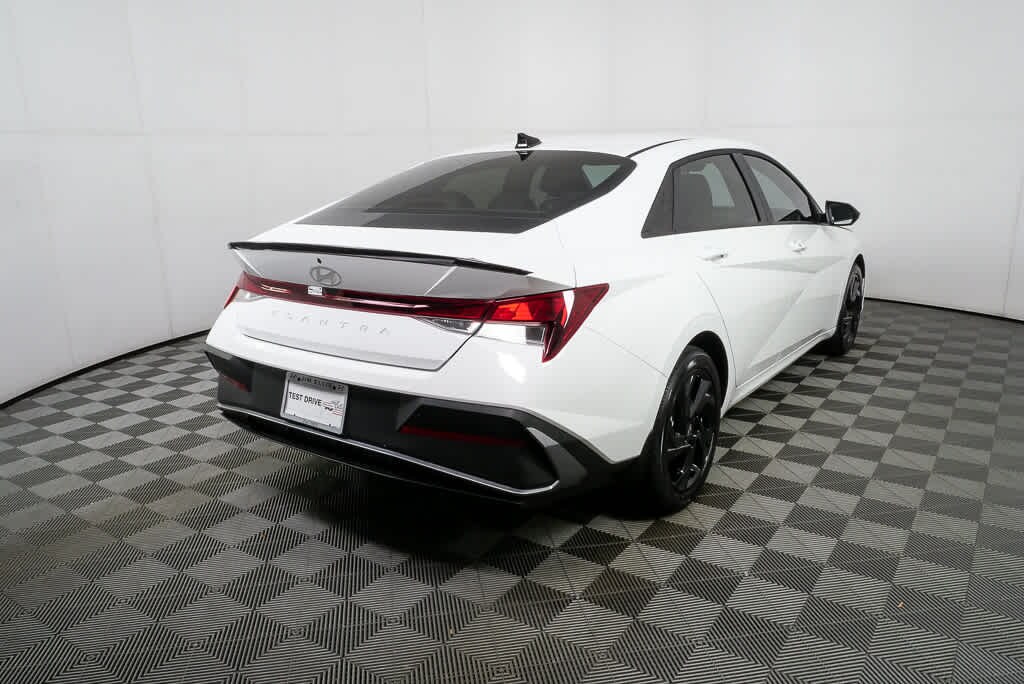 New 2026 Hyundai Elantra SEL Sport Sedan