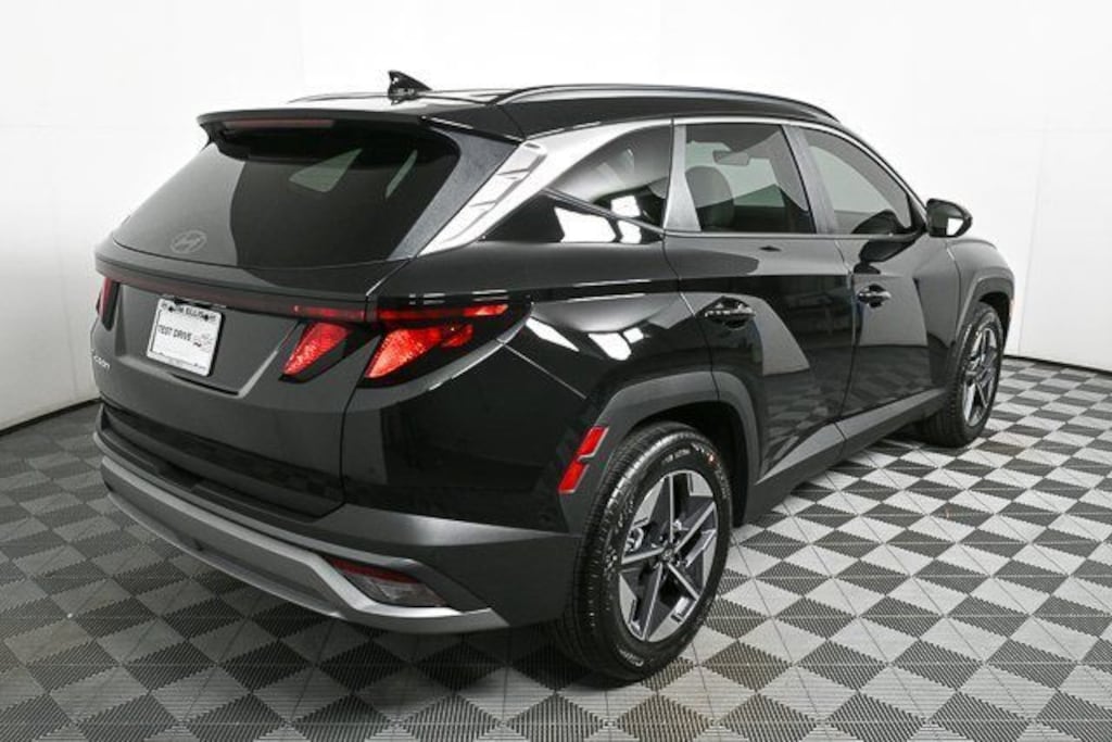 New 2026 Hyundai Tucson SEL SUV