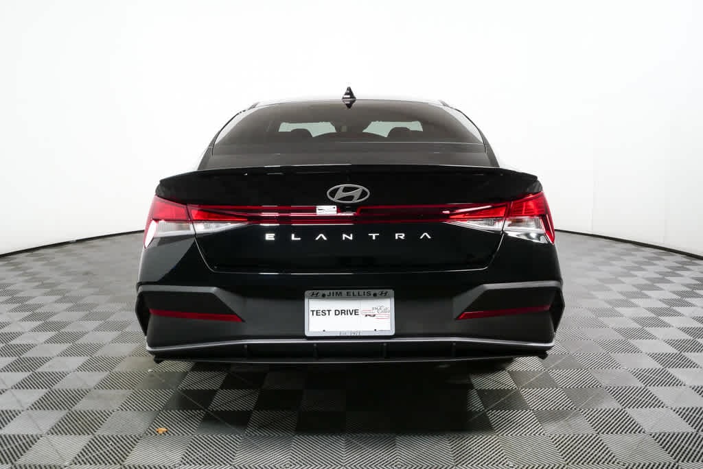 New 2026 Hyundai Elantra SEL Sport Sedan