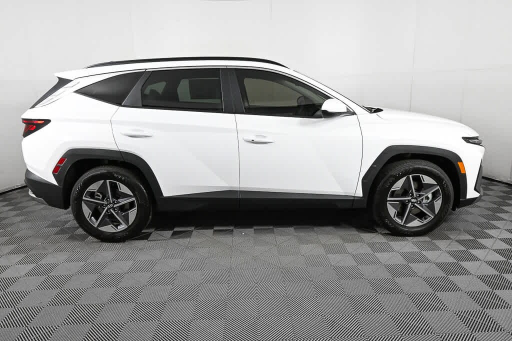 New 2026 Hyundai Tucson SEL SUV