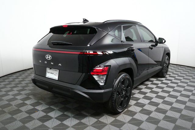 2026 Hyundai Kona SEL photo 3