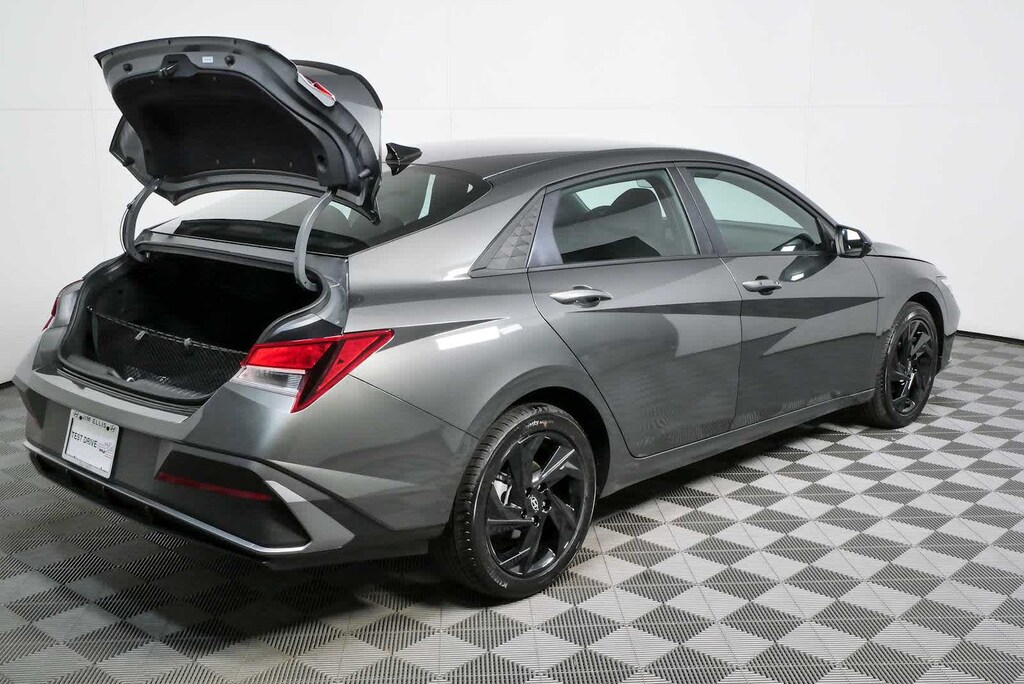 New 2026 Hyundai Elantra SEL Sport Sedan