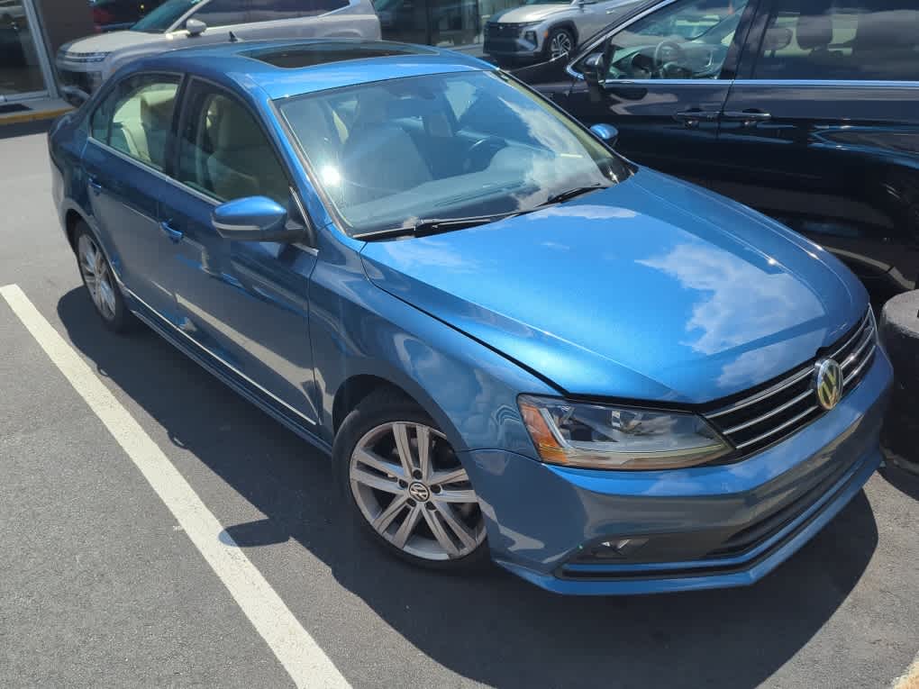 2017 Volkswagen Jetta 1.8T SEL Auto's photo