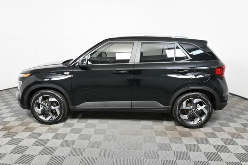 New 2026 Hyundai Venue SEL SUV