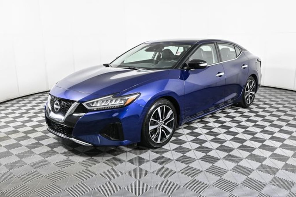 Used 2023 Nissan Maxima SV Sedan