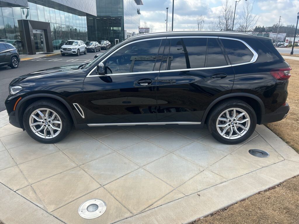 Used 2023 BMW X5 xDrive40i w/Premium Package SUV