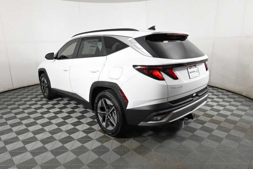 New 2026 Hyundai Tucson SEL SUV