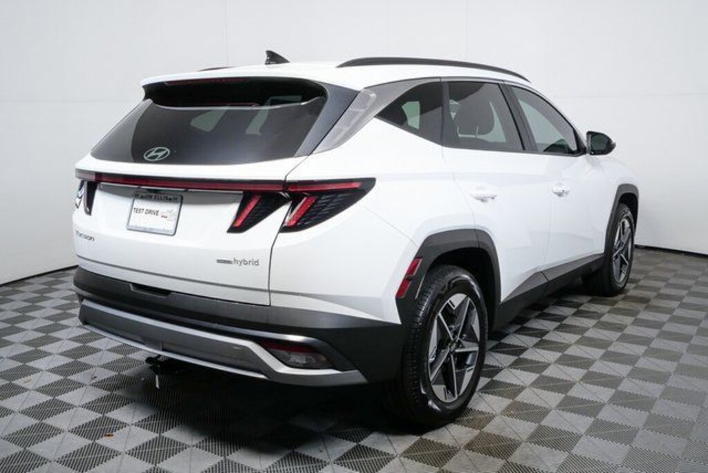 New 2026 Hyundai Tucson Hybrid SEL Convenience SUV
