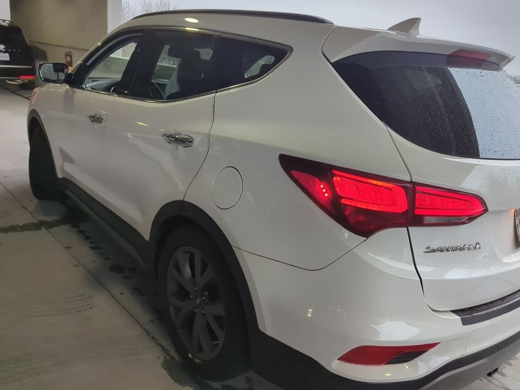 Used 2018 Hyundai Santa Fe Sport 2.0T Ultimate SUV