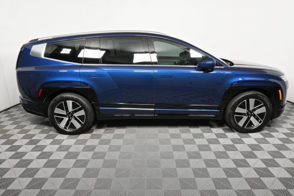 New 2026 Hyundai IONIQ 9  SUV