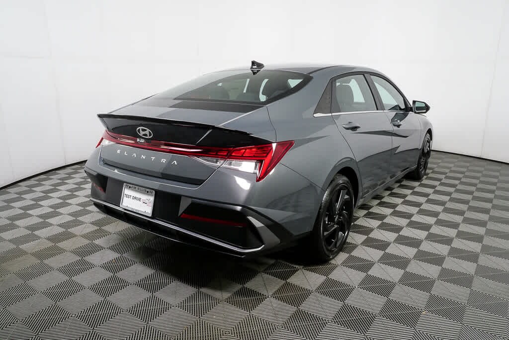 New 2026 Hyundai Elantra SEL Sport Premium Sedan