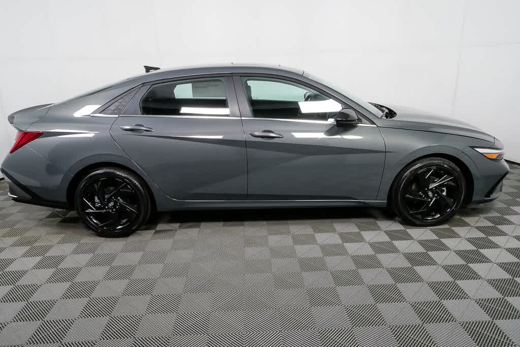 New 2026 Hyundai Elantra SEL Sport Premium Sedan