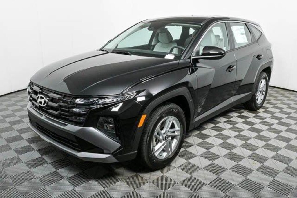 New 2026 Hyundai Tucson SE SUV