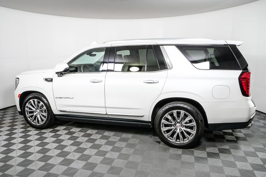 Used 2021 GMC Yukon Denali w/Ultimate Package SUV