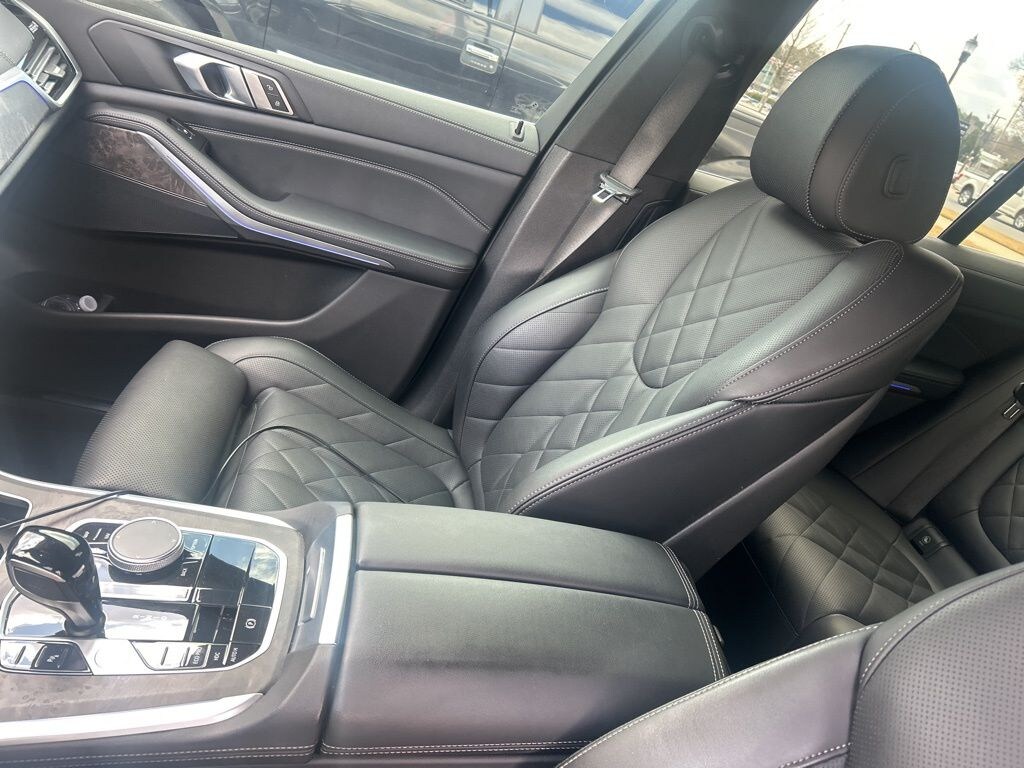 Used 2023 BMW X5 xDrive40i w/Premium Package SUV