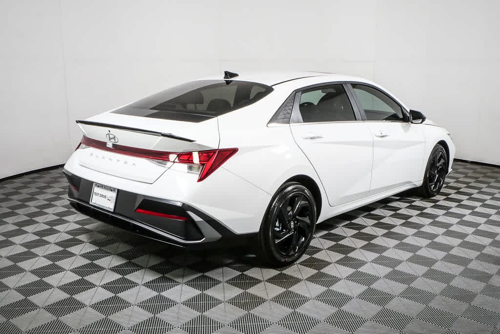 New 2026 Hyundai Elantra SEL Sport Premium Sedan
