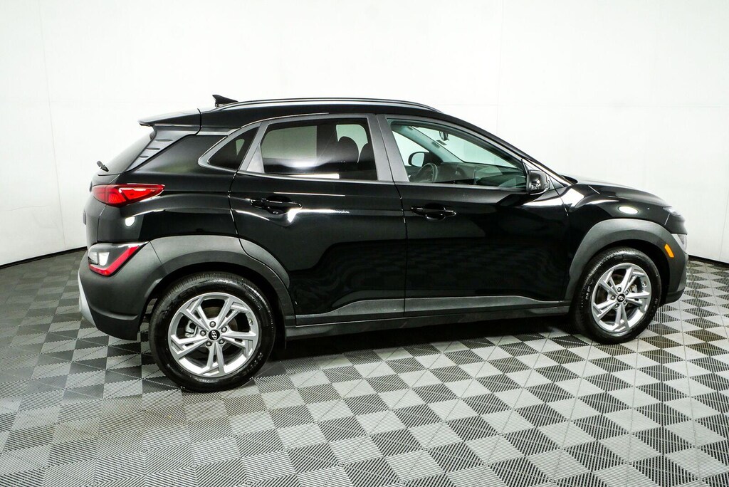Used 2023 Hyundai Kona SEL SUV
