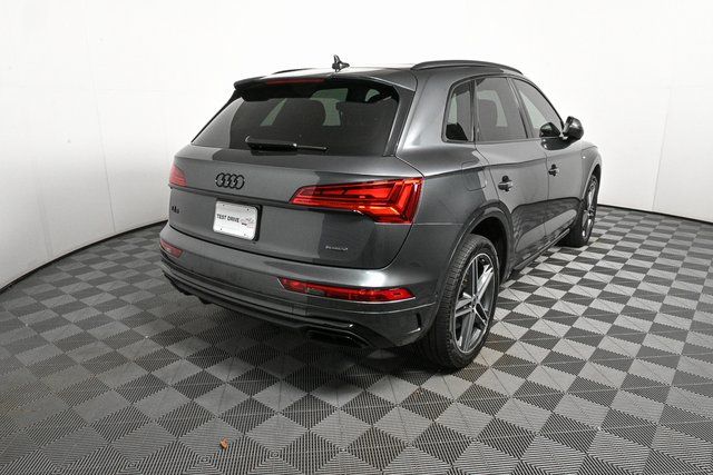 2023 Audi Q5 55 Prestige S line photo 2