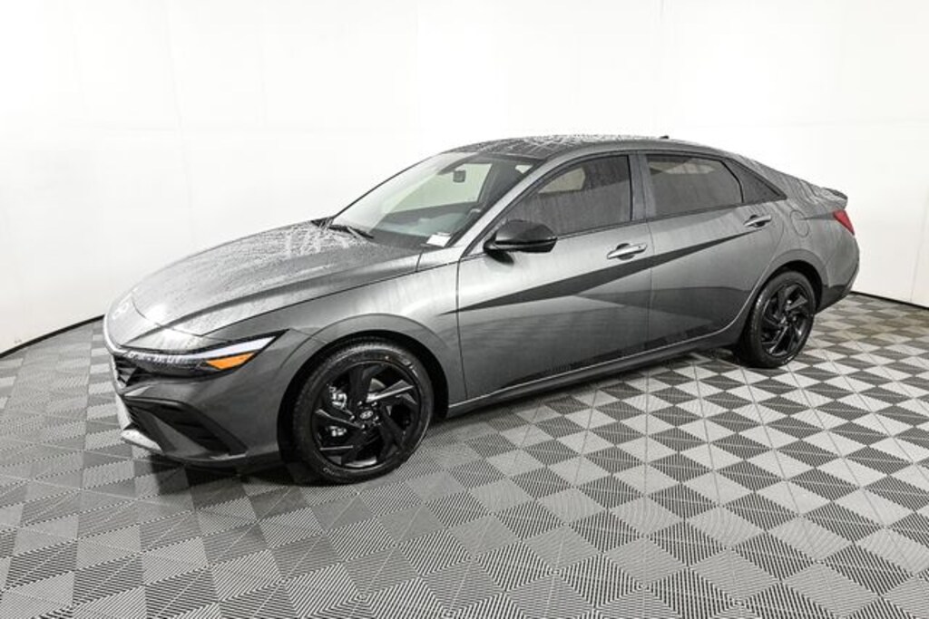 New 2026 Hyundai Elantra SEL Sport Sedan