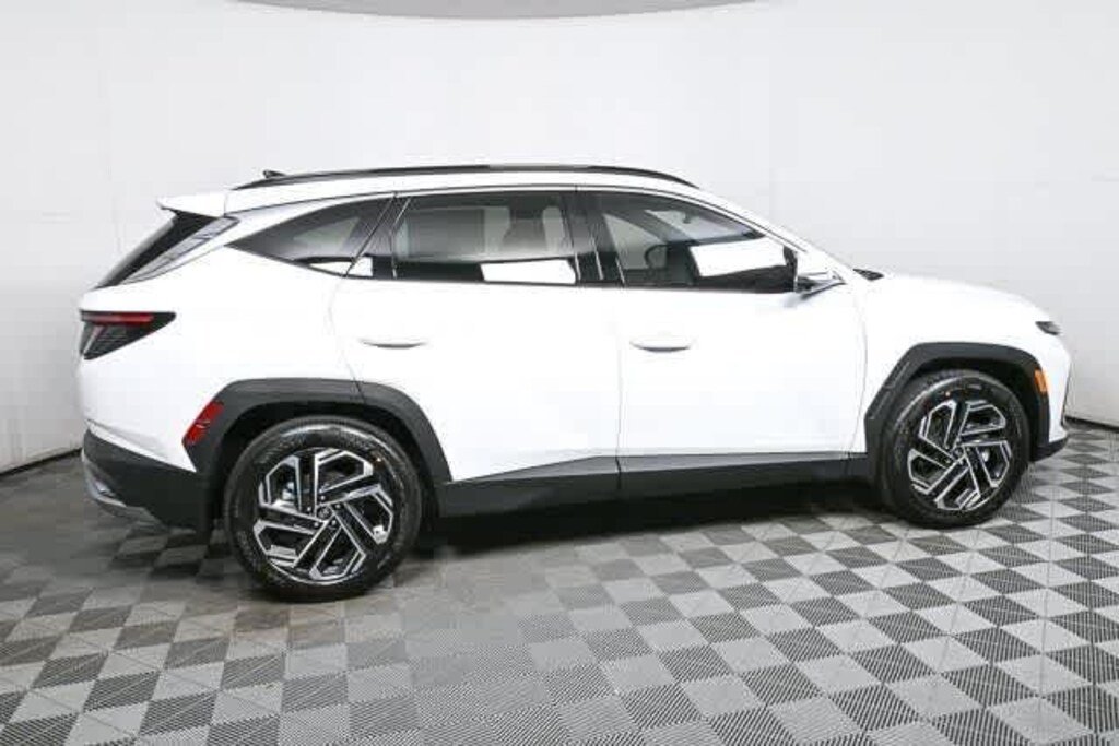 New 2026 Hyundai Tucson Limited SUV