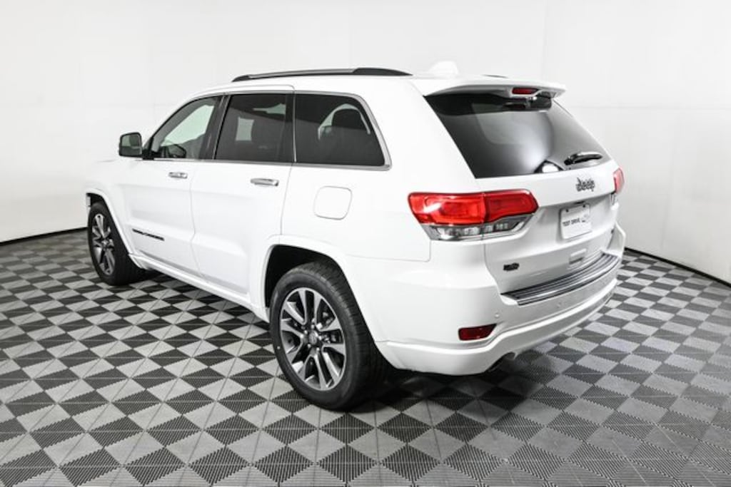 Used 2017 Jeep Grand Cherokee Overland SUV