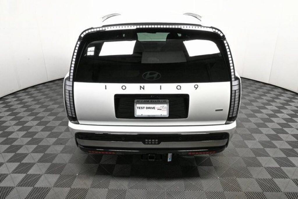 New 2026 Hyundai IONIQ 9 Performance Calligraphy SUV