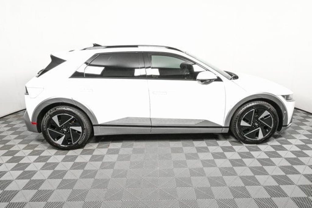 New 2025 Hyundai IONIQ 5 Limited SUV