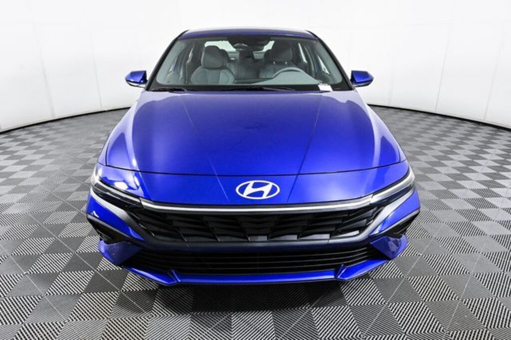 New 2026 Hyundai Elantra SE Sedan
