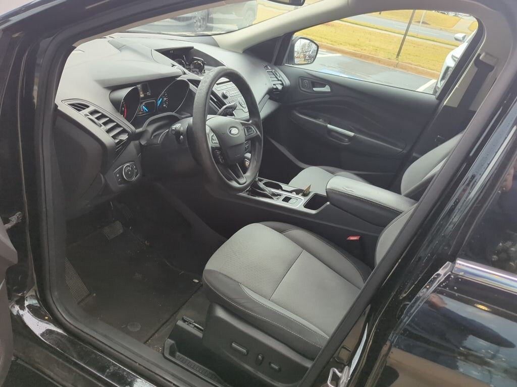 Used 2018 Ford Escape SE SUV