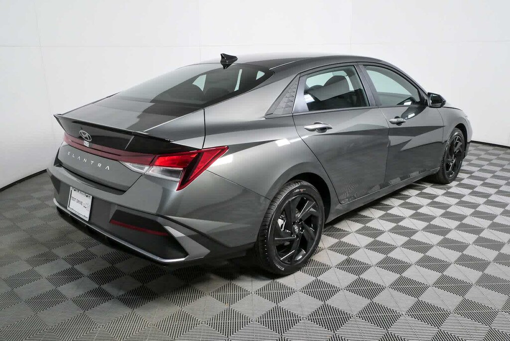 New 2026 Hyundai Elantra SEL Sport Sedan