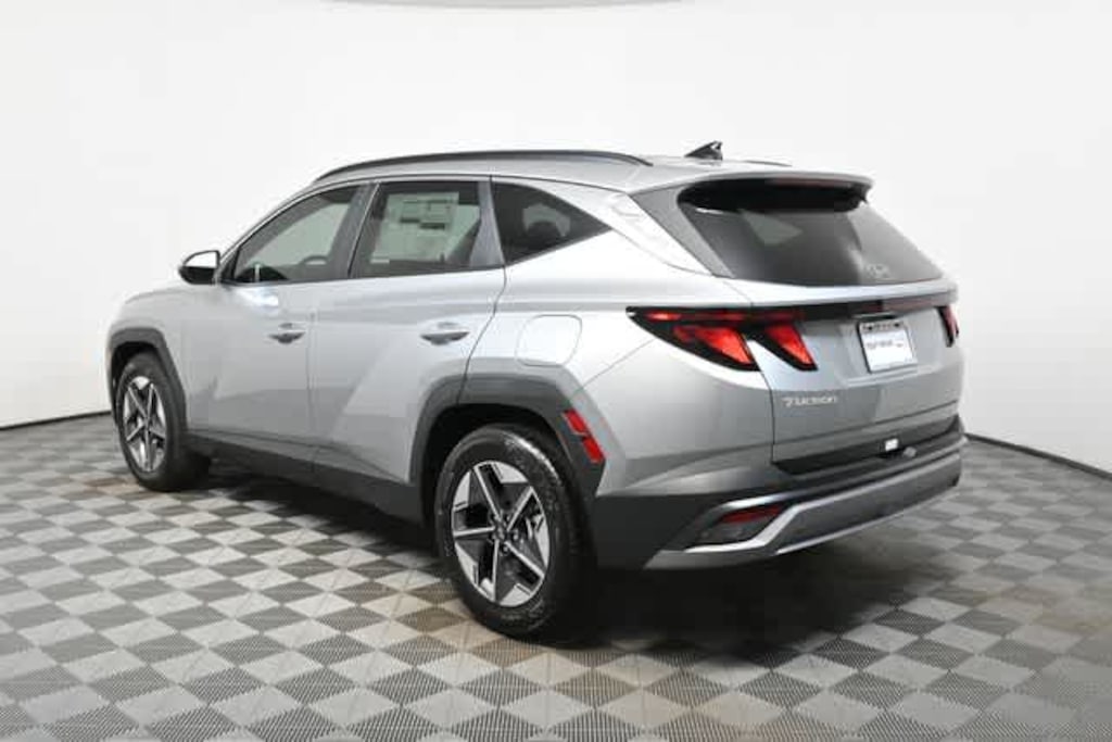 New 2026 Hyundai Tucson SEL FWD