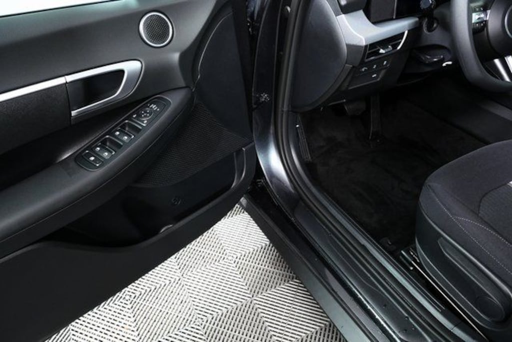 New 2026 Hyundai Sonata SE Sedan