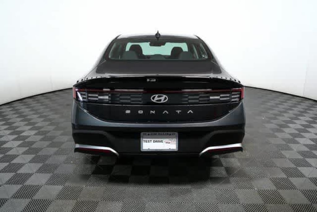 New 2026 Hyundai Sonata SE Sedan