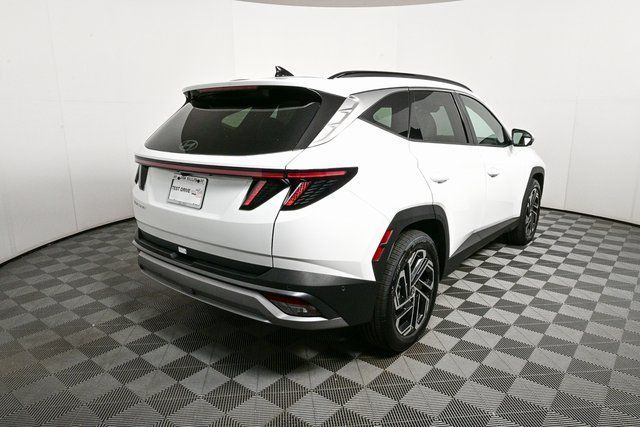 2026 Hyundai Tucson Limited photo 3
