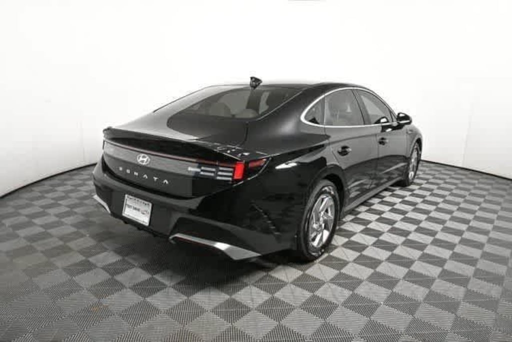 New 2026 Hyundai Sonata SE Sedan