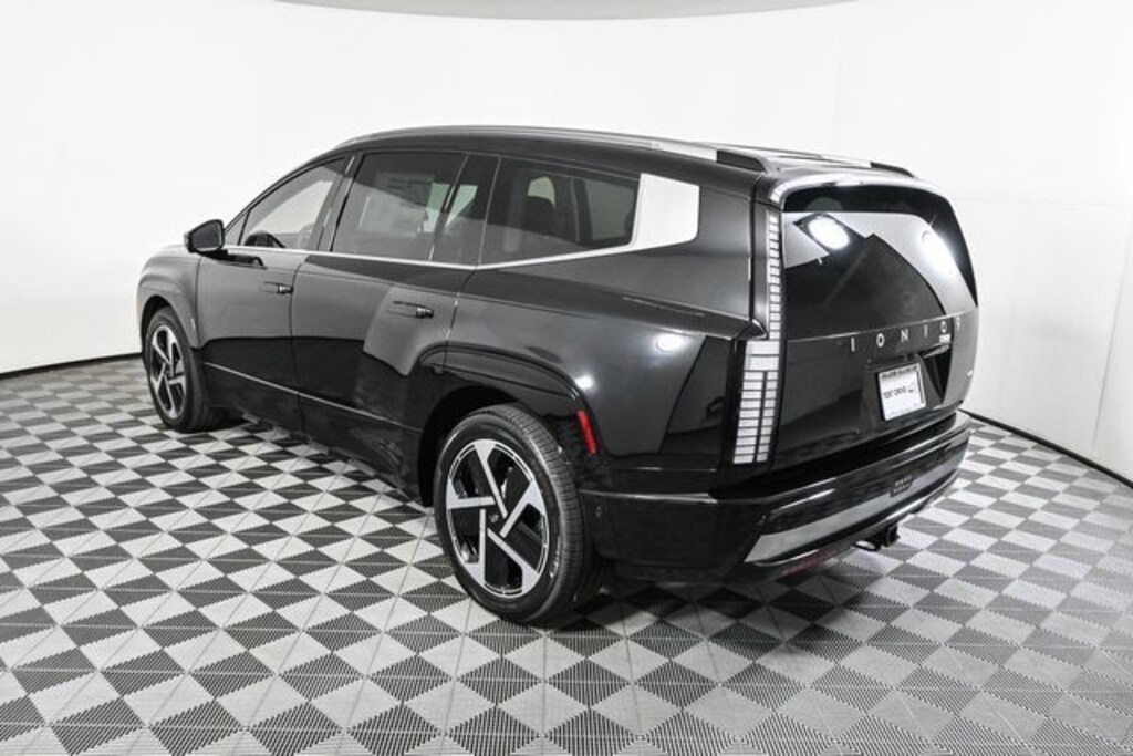 New 2026 Hyundai IONIQ 9 Performance Calligraphy SUV