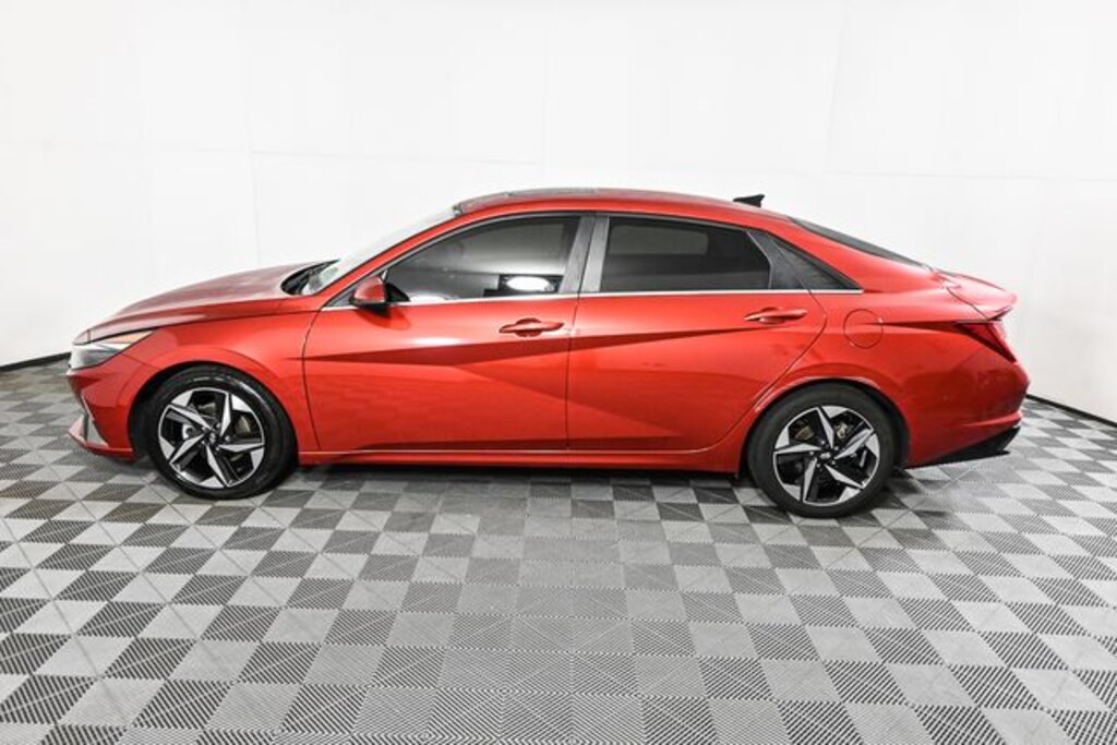 Used 2021 Hyundai Elantra Limited Sedan