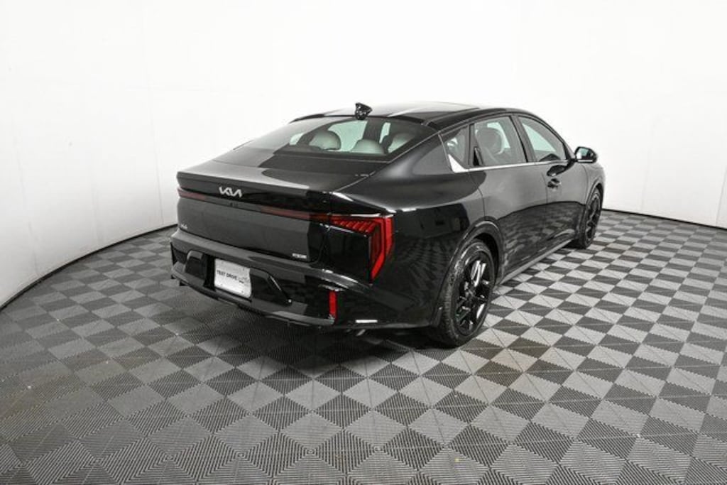 Used 2025 Kia K4 GT-Line Turbo Sedan