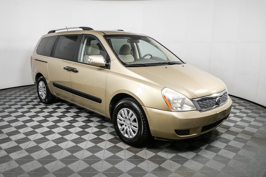 Used 2011 Kia Sedona LX Minivan/Van