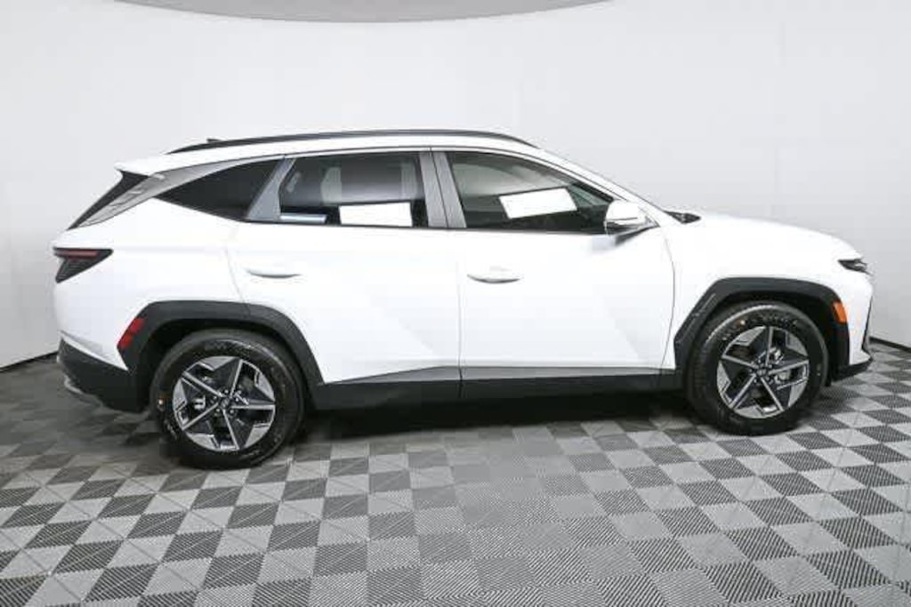 New 2026 Hyundai Tucson SEL Premium SUV