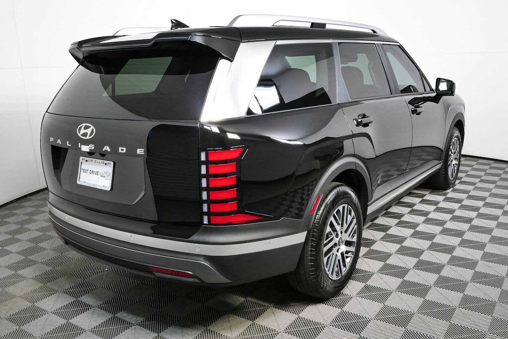 New 2026 Hyundai Palisade SEL Premium 7P SUV