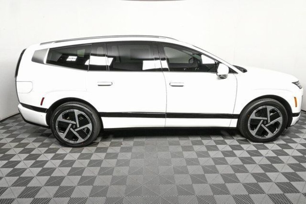 New 2026 Hyundai IONIQ 9 Performance Calligraphy SUV