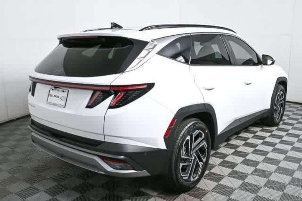 New 2026 Hyundai Tucson Limited SUV